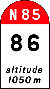 E52b